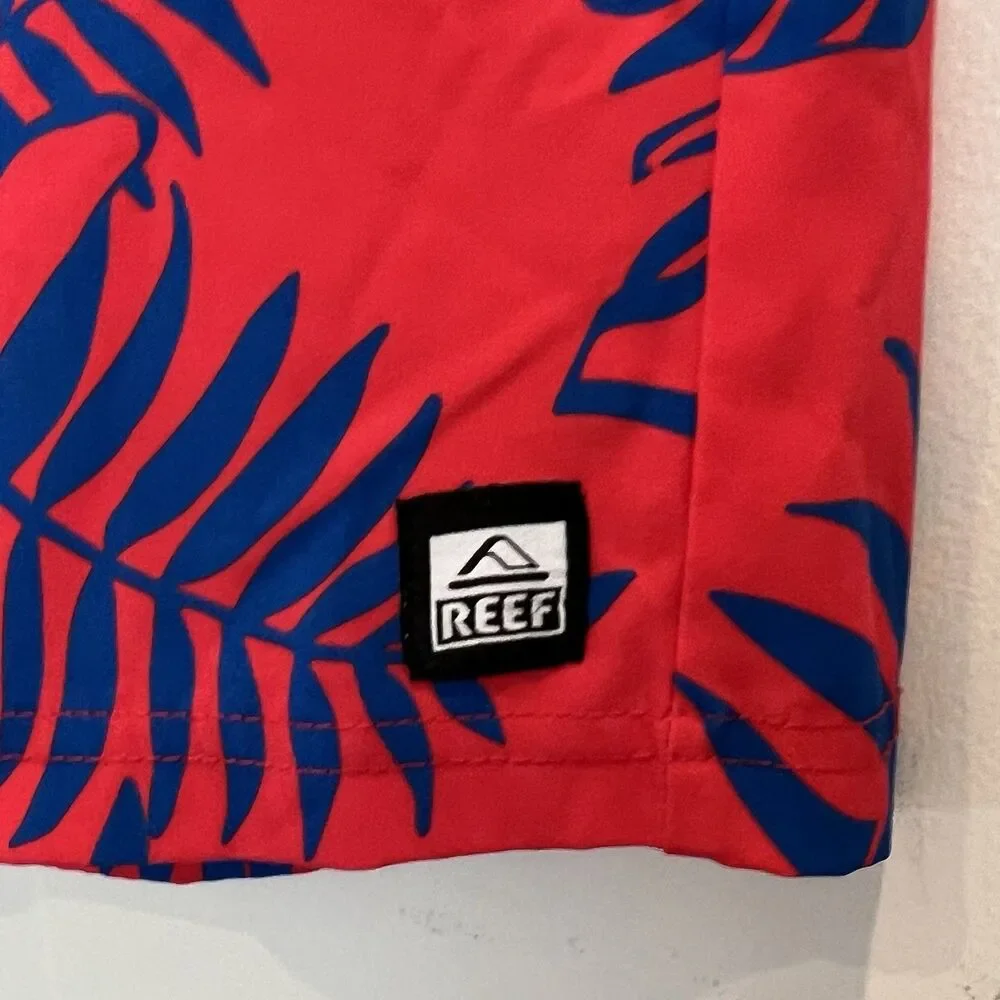 Reef Board Shorts Red Blue Tropical Floral Drawstring Pockets Stretch Mens XL